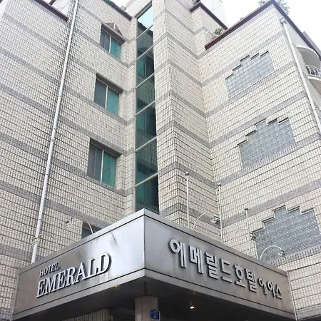 Emerald Ace Hotel